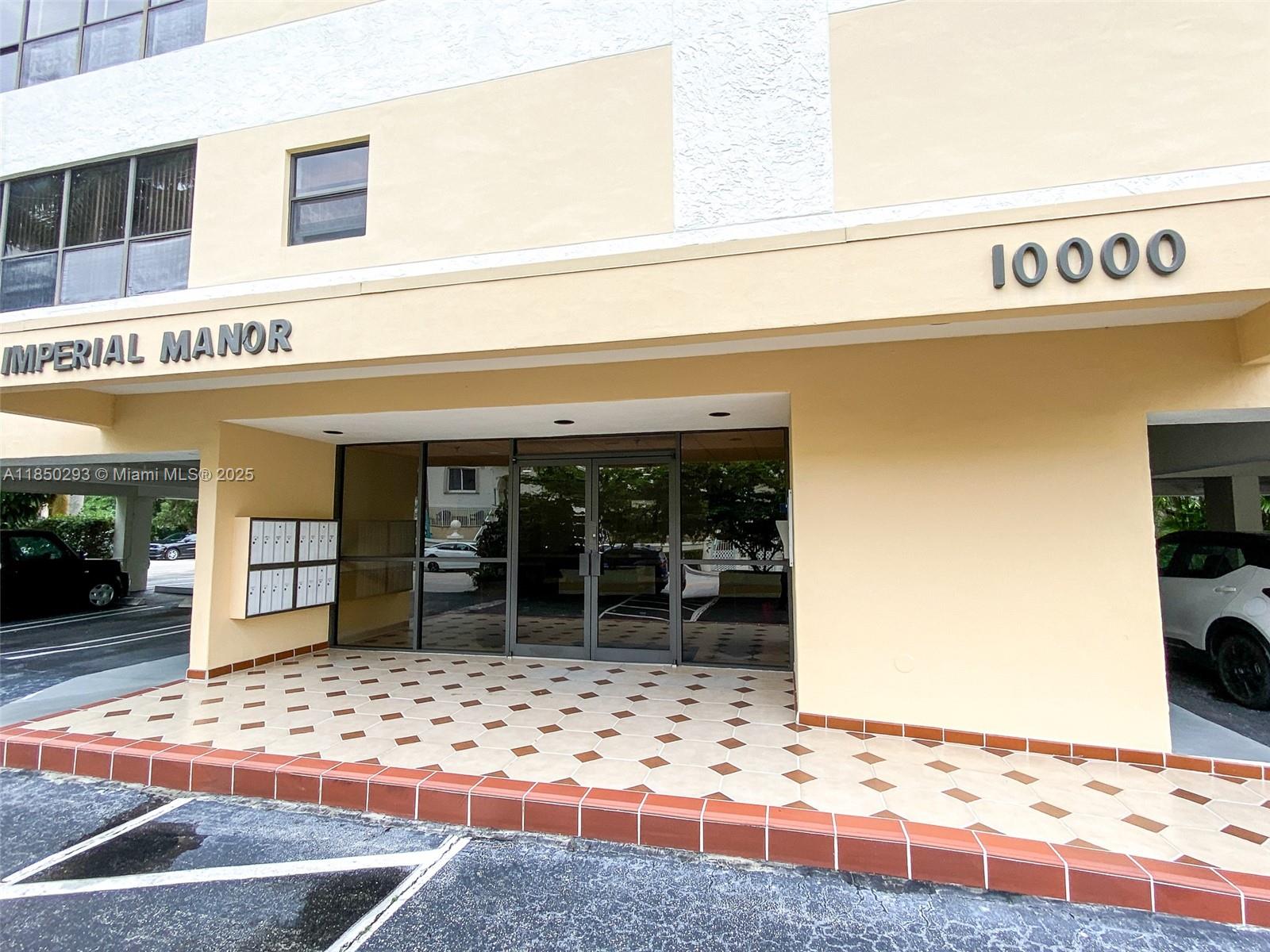 THE IMPERIAL CONDO - Residential Lease