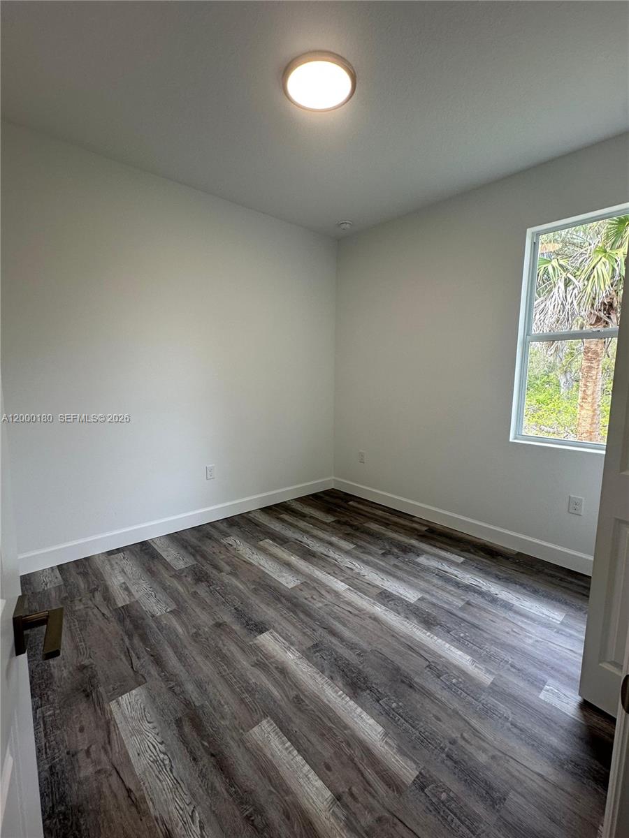 10047 Amicola Street 0