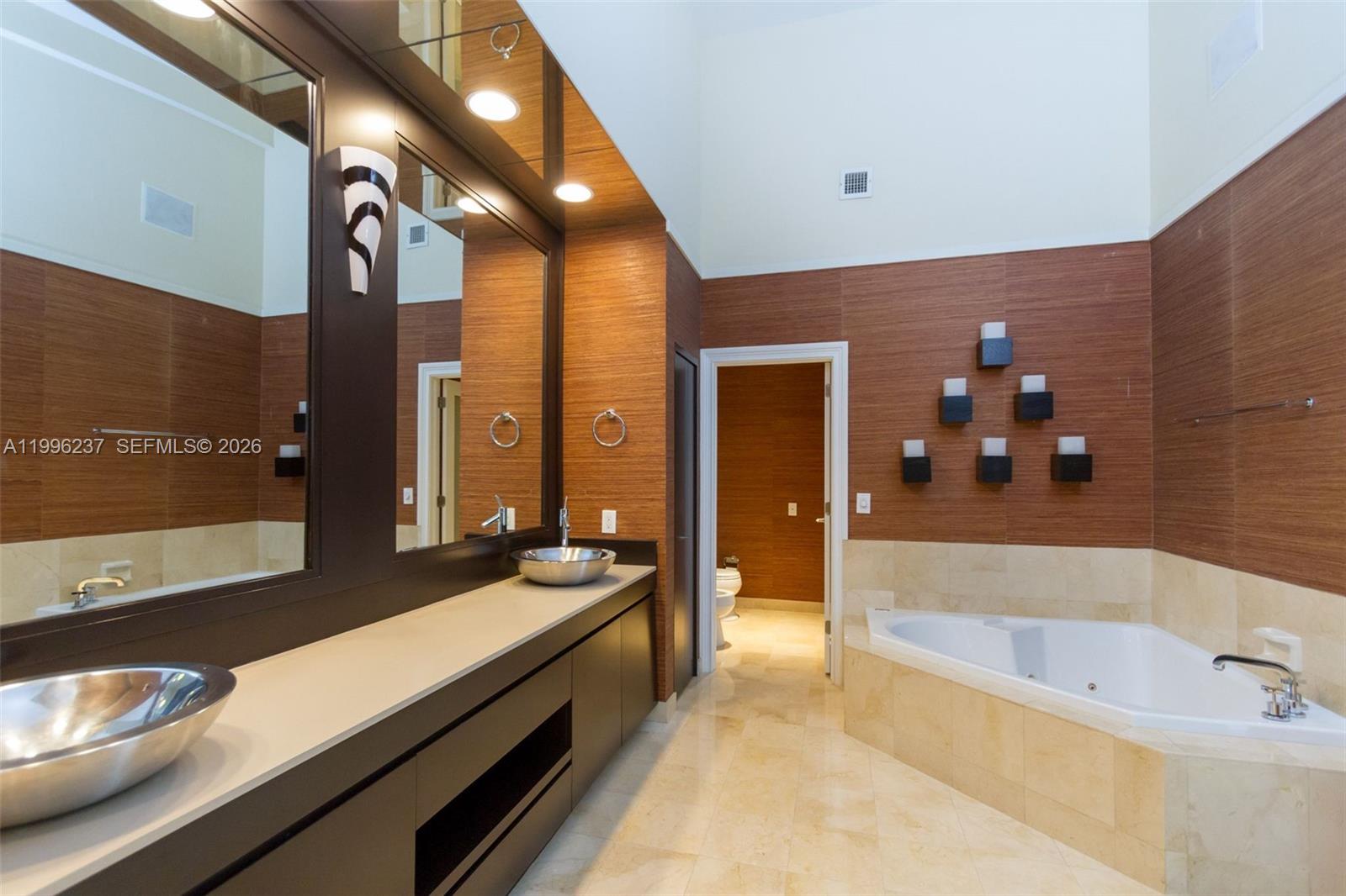 ONE TEQUESTA POINT CONDO - Residential