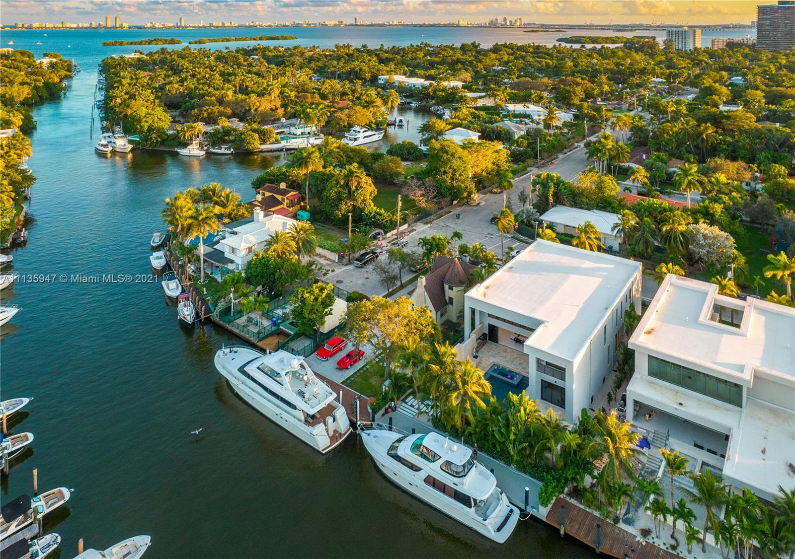 BELLE MEADE 1ST ADDN - Residential