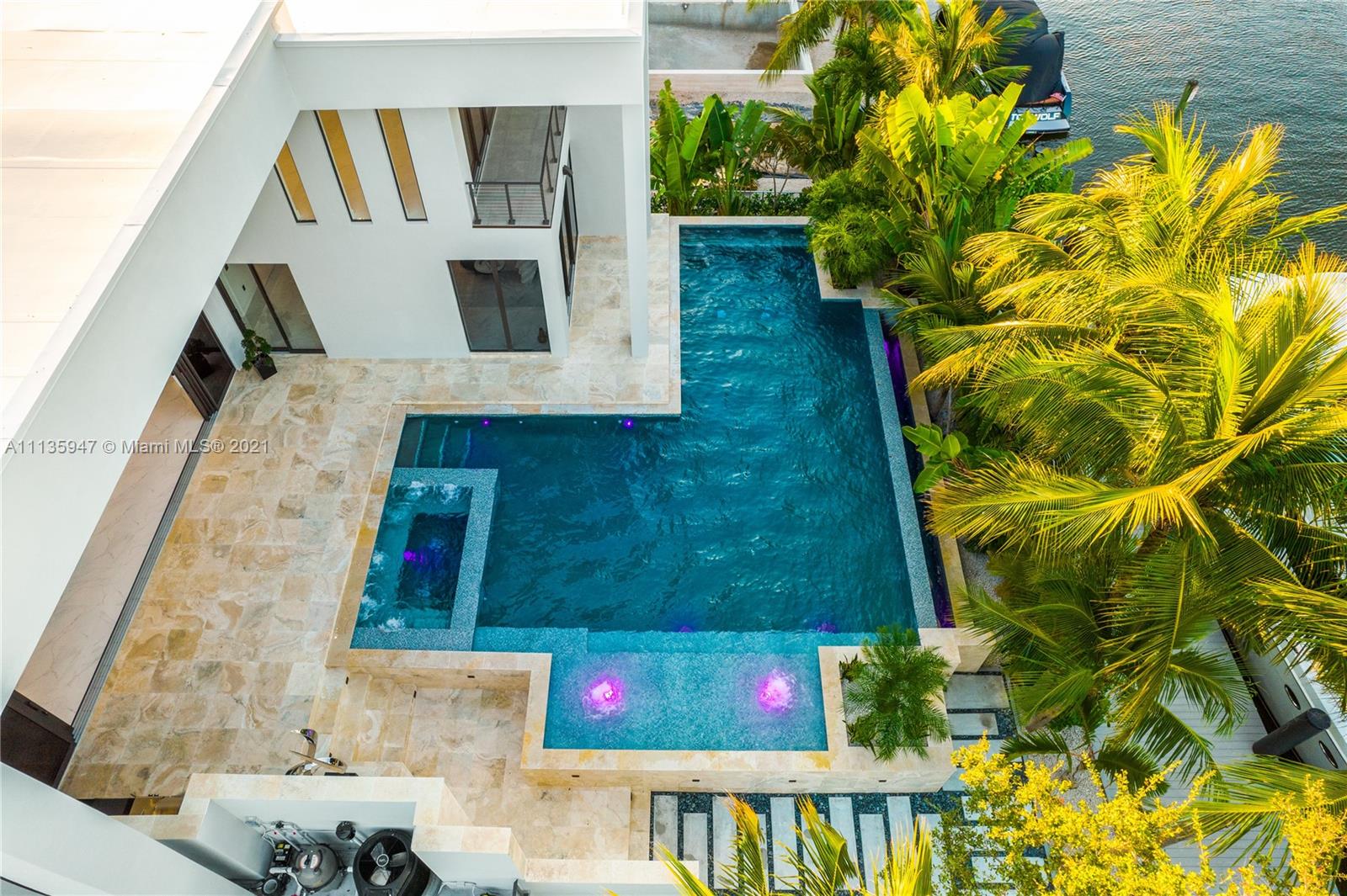 BELLE MEADE 1ST ADDN - Residential