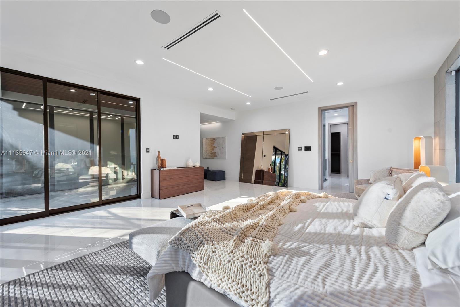 BELLE MEADE 1ST ADDN - Residential