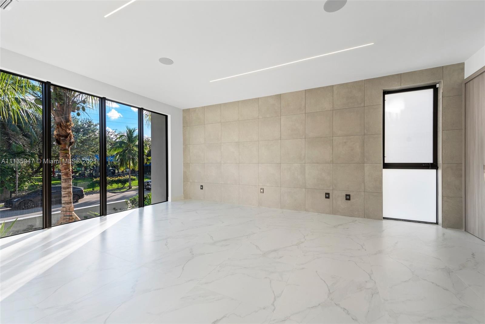 BELLE MEADE 1ST ADDN - Residential