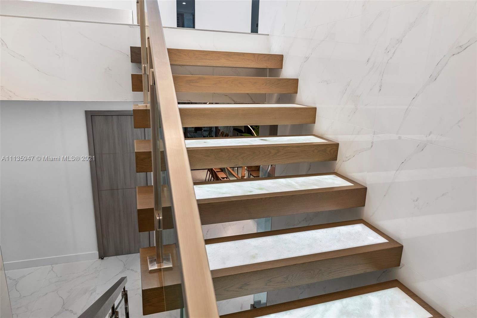 BELLE MEADE 1ST ADDN - Residential