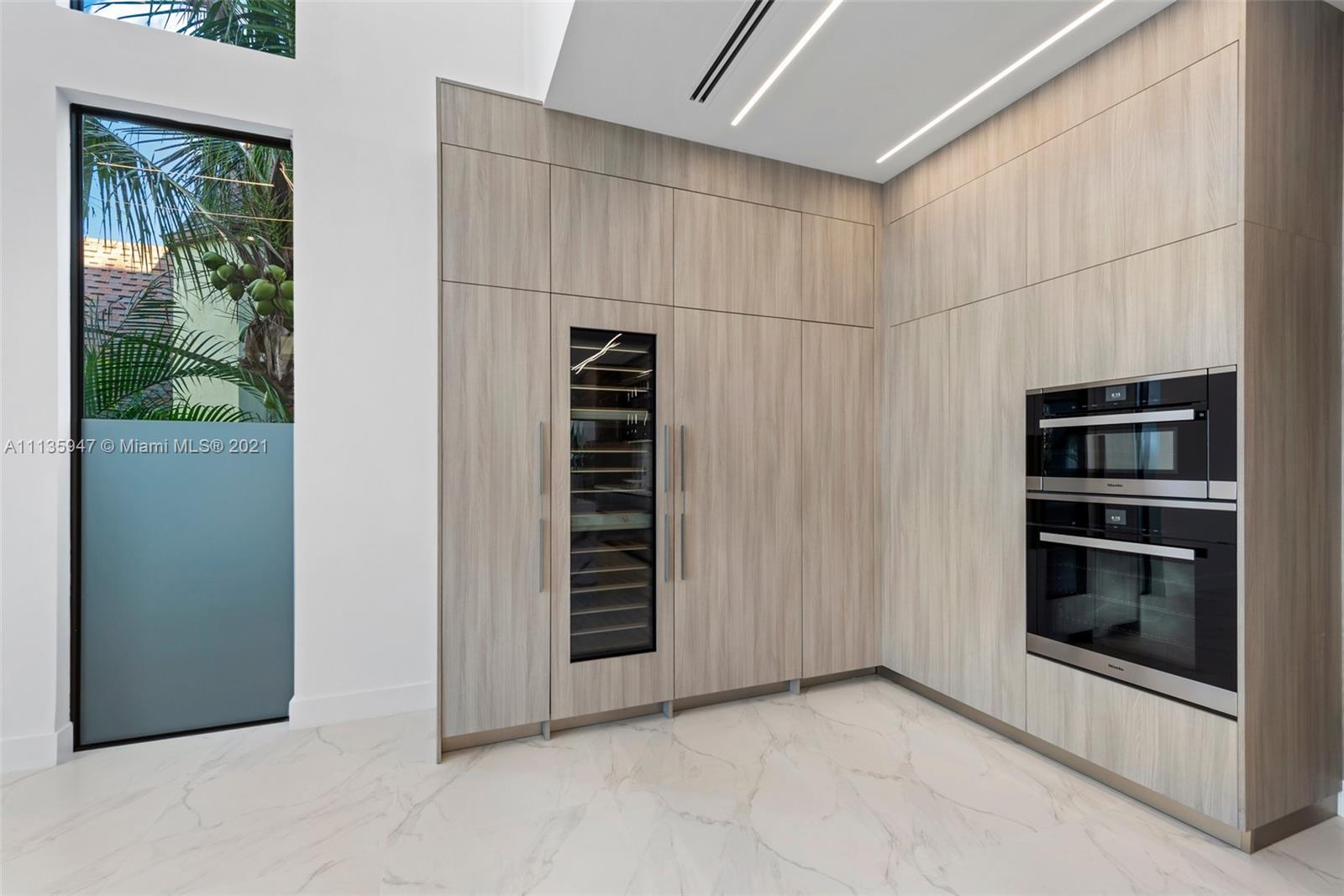 BELLE MEADE 1ST ADDN - Residential