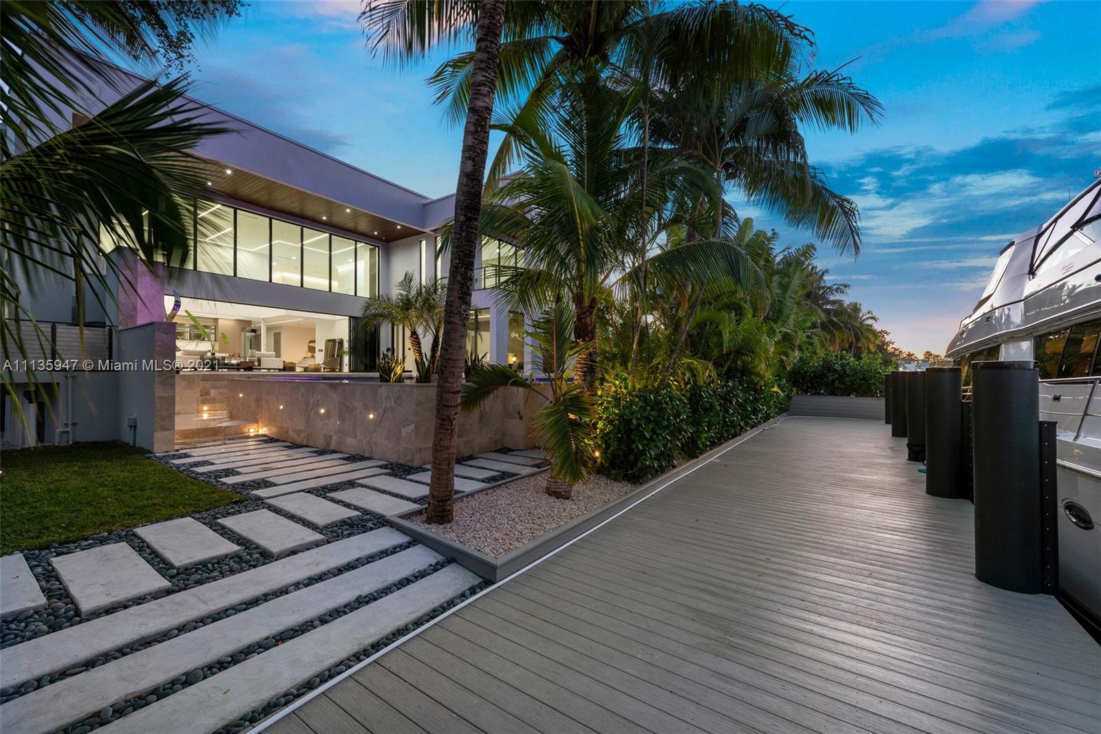 BELLE MEADE 1ST ADDN - Residential