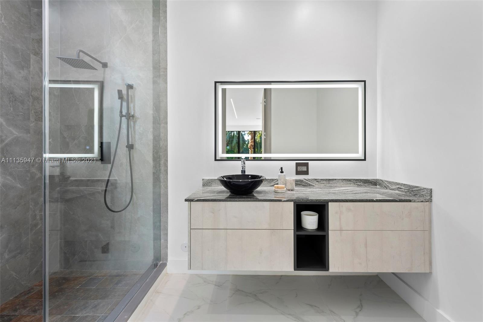 BELLE MEADE 1ST ADDN - Residential