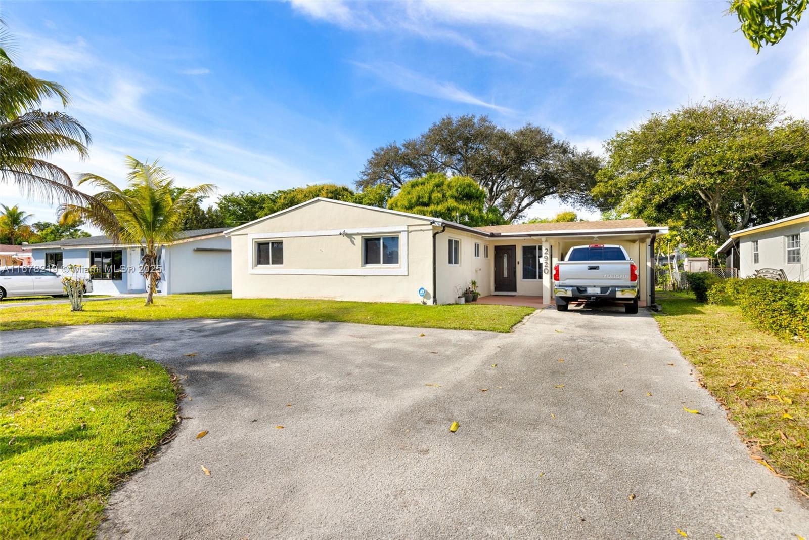 2920 Sw 67th Ter, Miramar, Broward County, Florida - 3 Bedrooms  
2 Bathrooms - 
