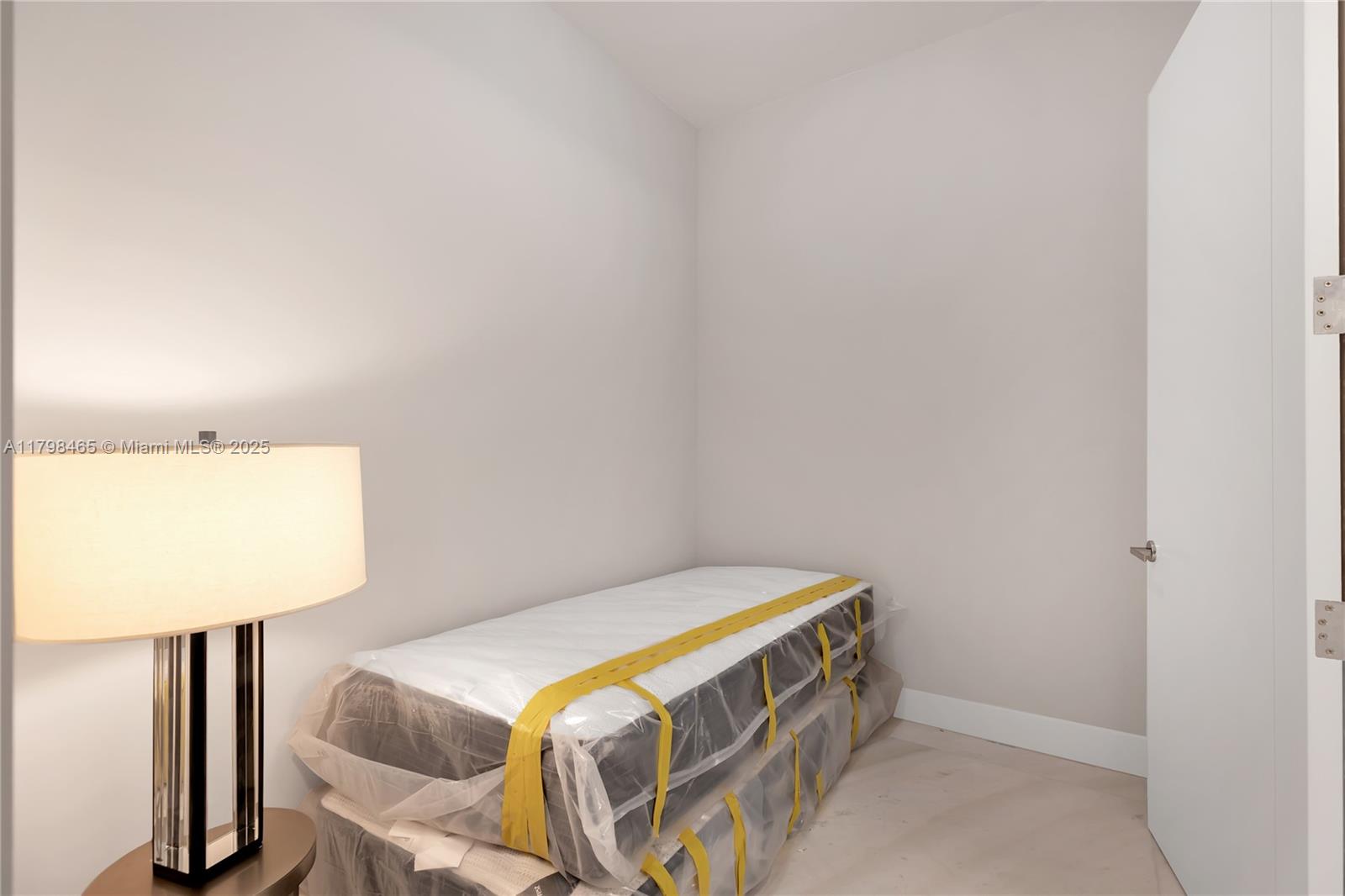 NORTH BISCAYNE BEACH AMEN - Residential Lease