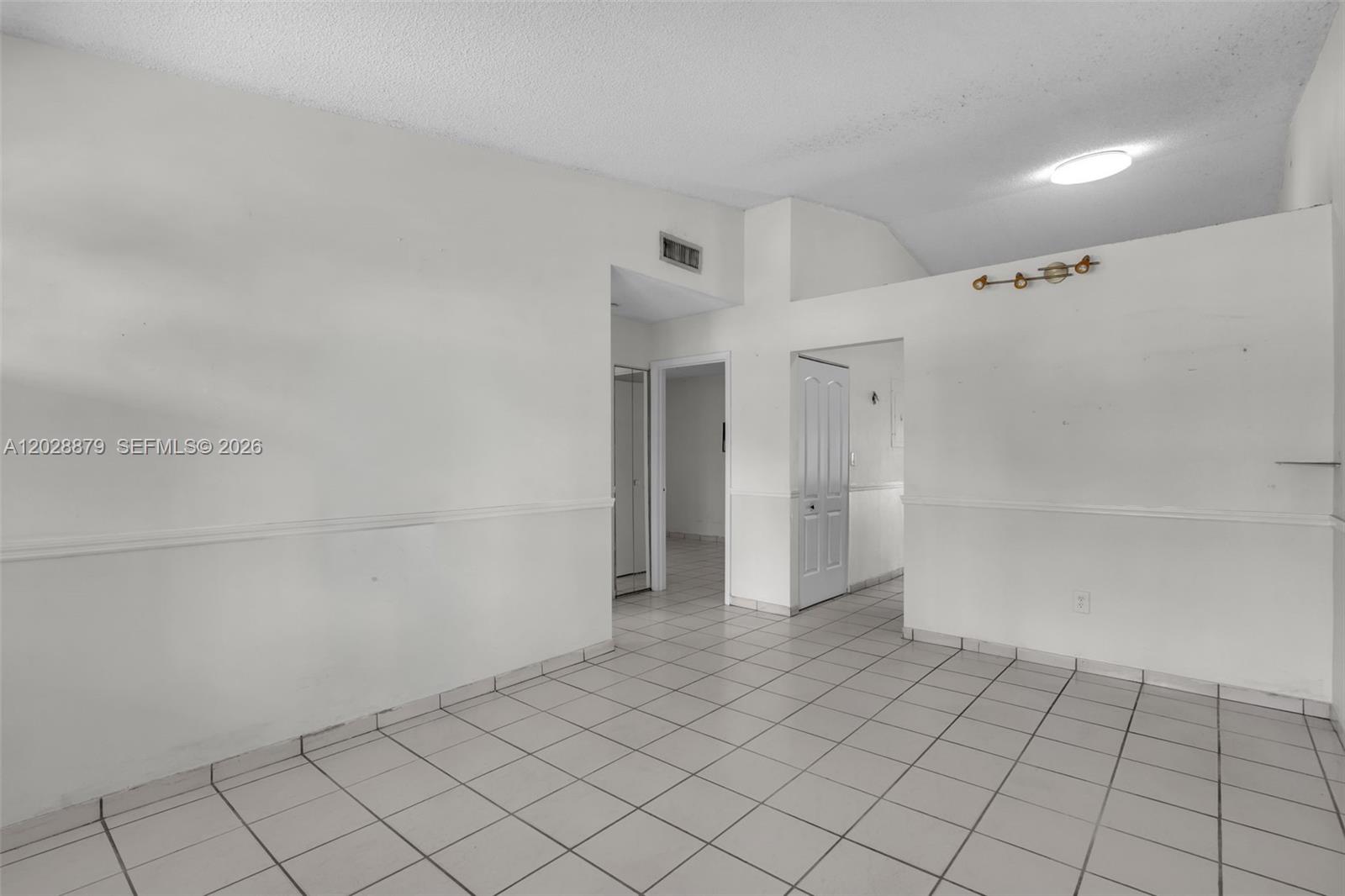 8805 NW 114th Ter