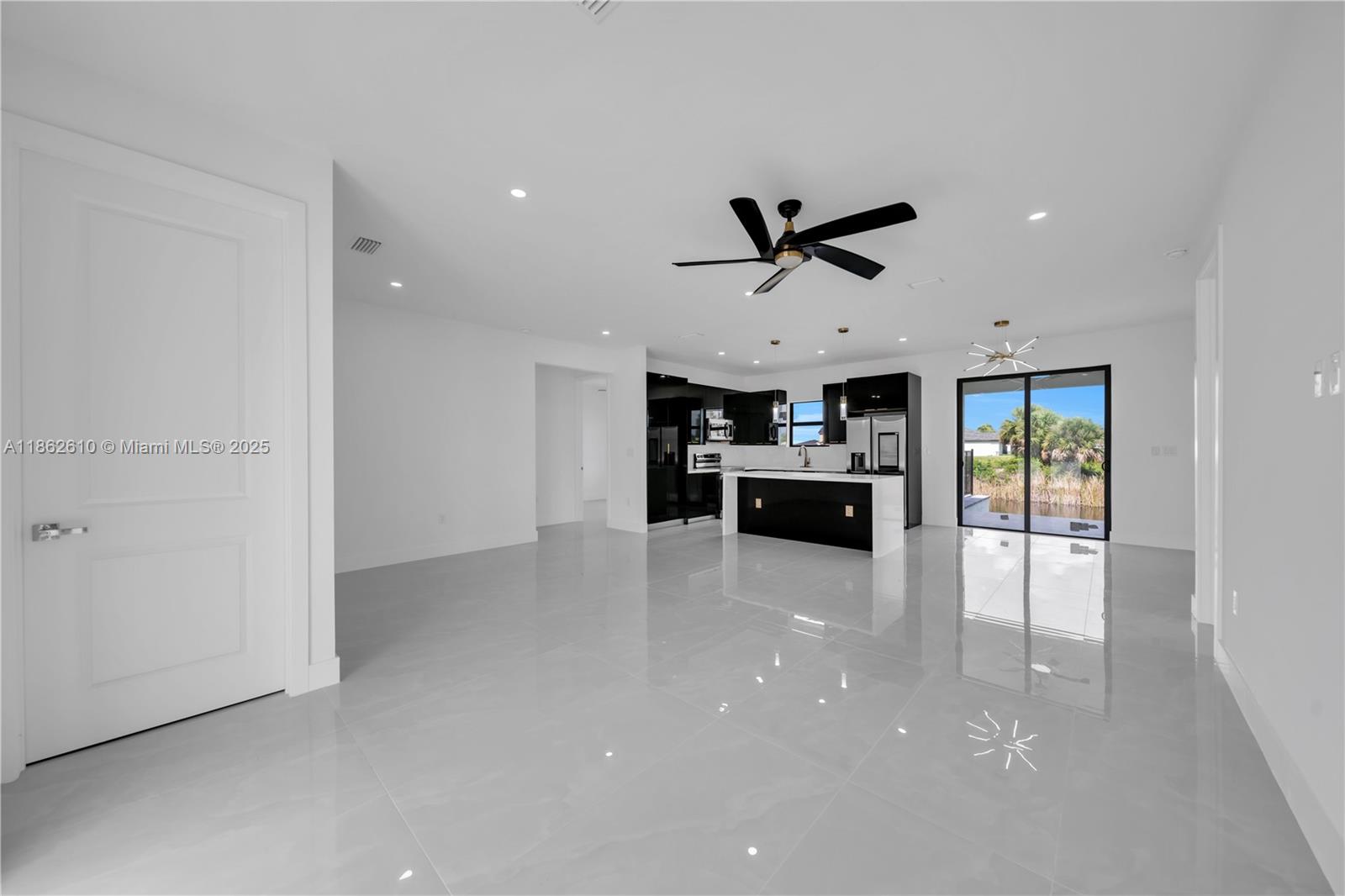 3821 NW 38th AVE