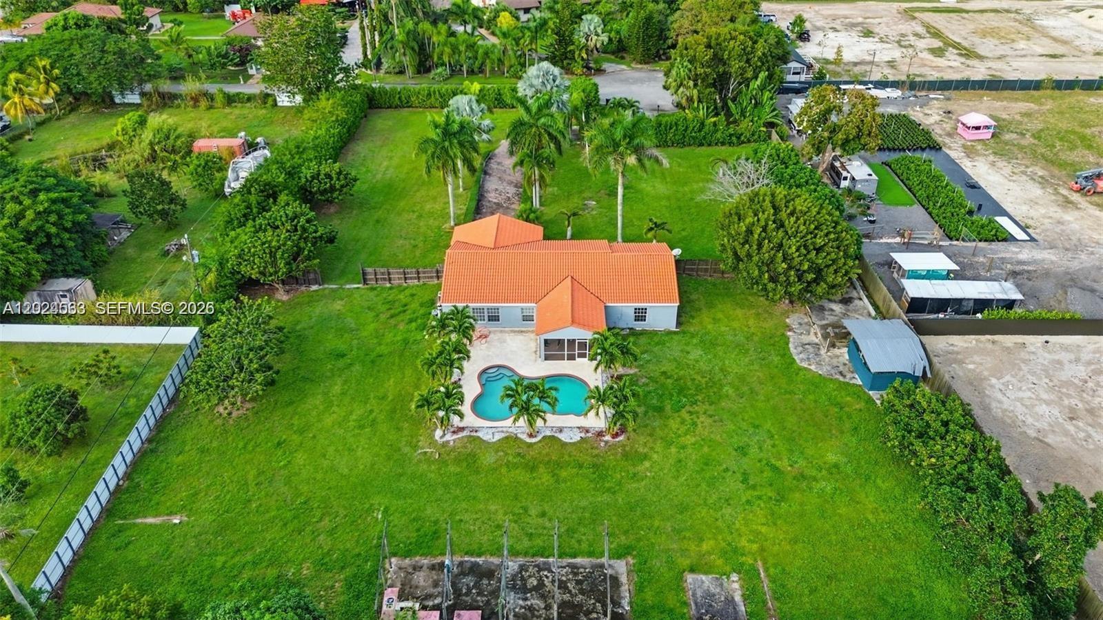SOUTH WEST RANCHES - Residential