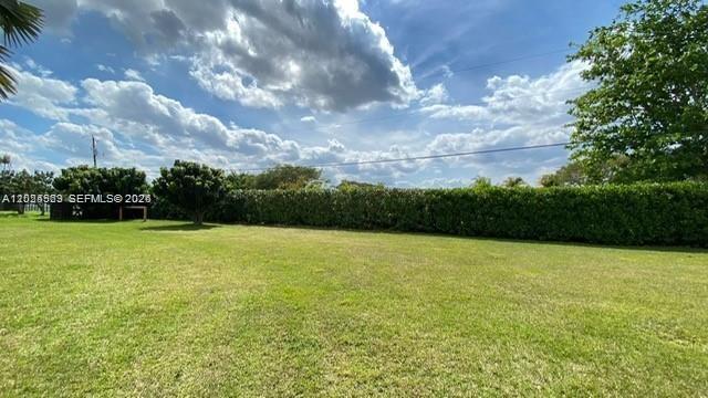 SOUTH WEST RANCHES - Residential