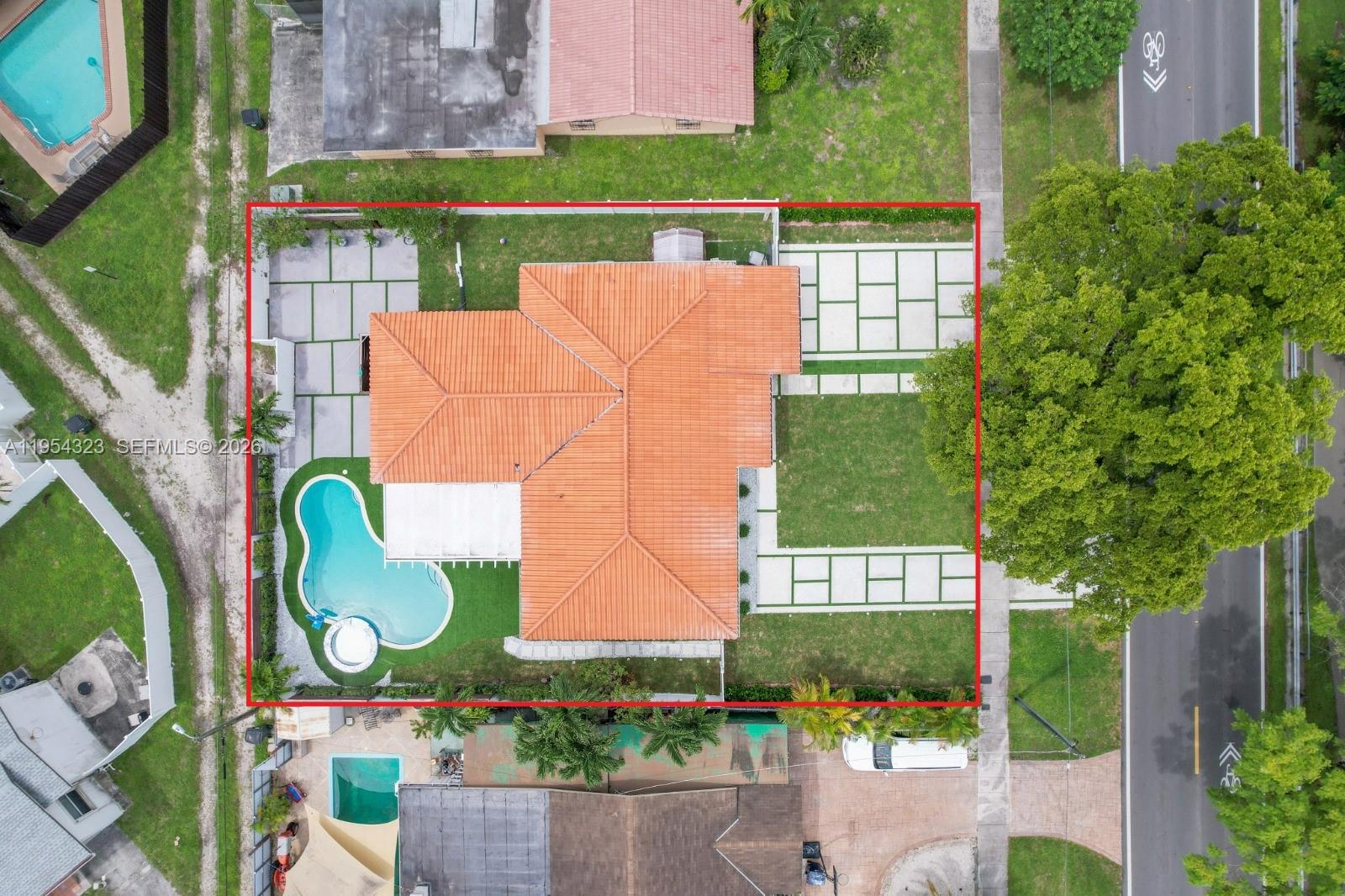 EAST BASS LAKE ESTATES - Residential