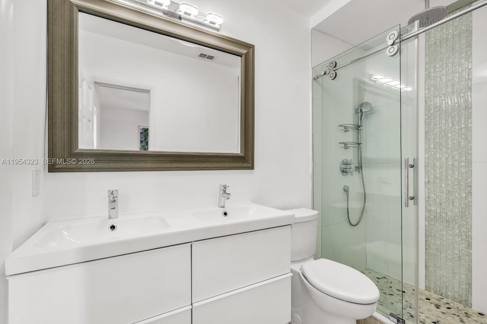 EAST BASS LAKE ESTATES - Residential