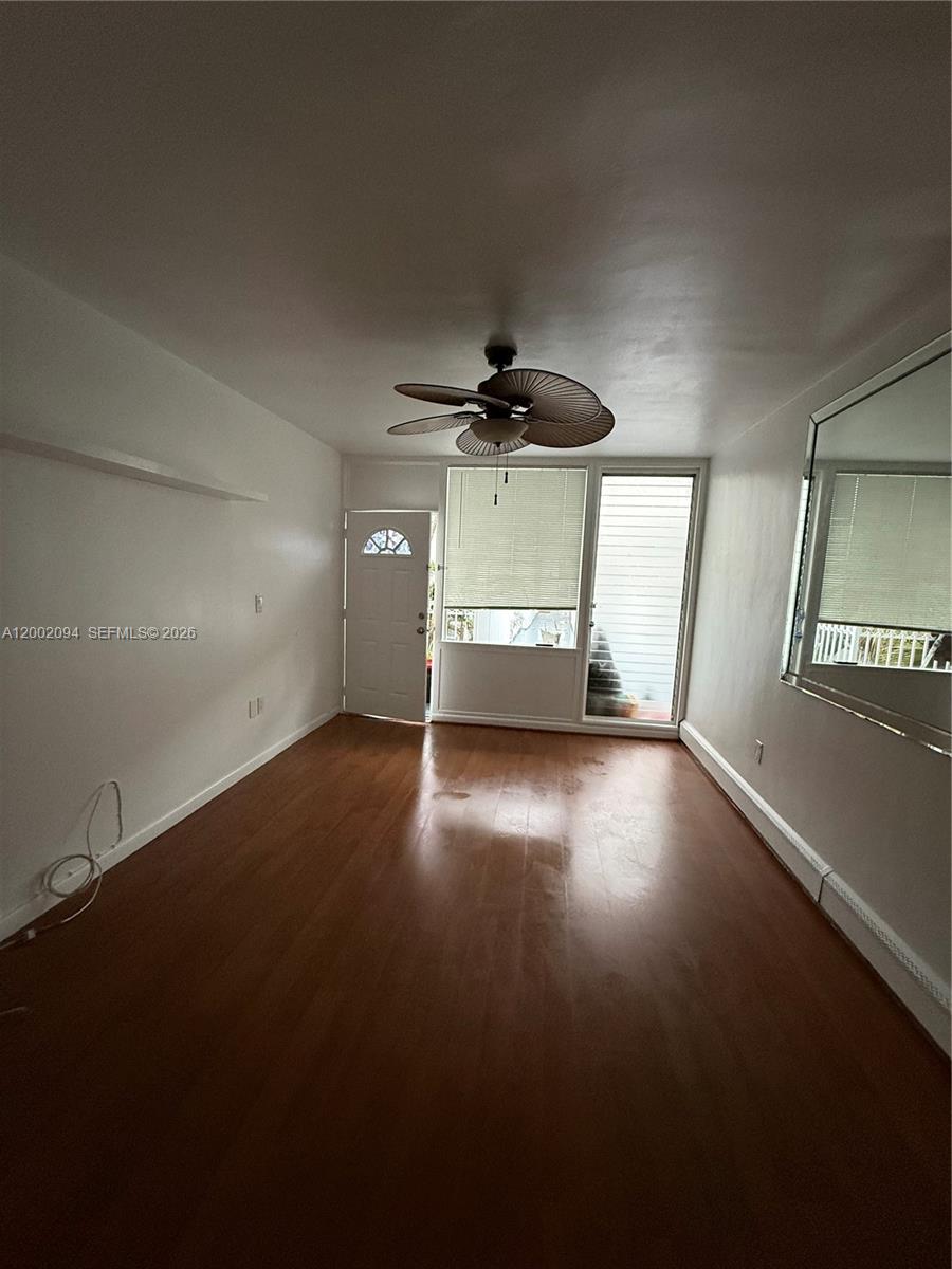 HARBOUR BAY CONDO - Residential Lease