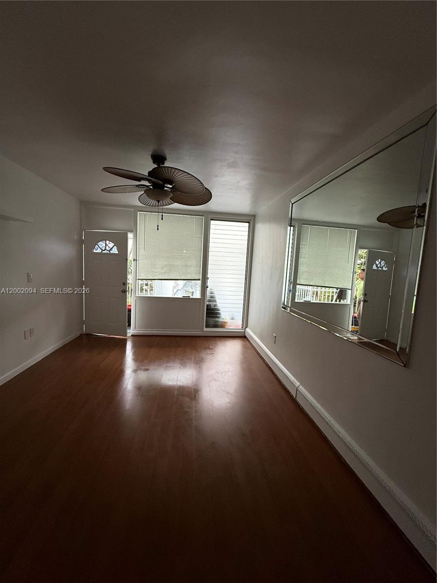 HARBOUR BAY CONDO - Residential Lease