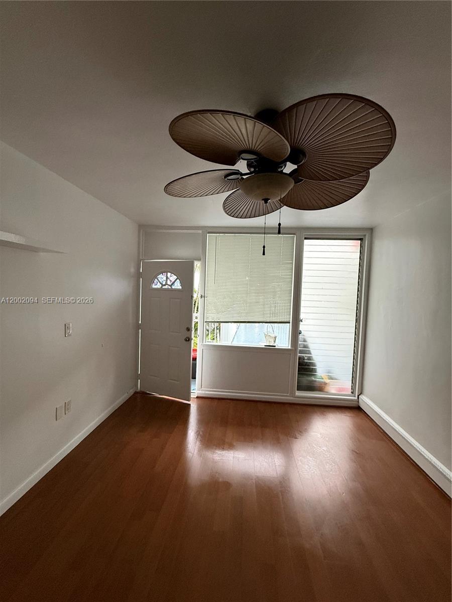 HARBOUR BAY CONDO - Residential Lease