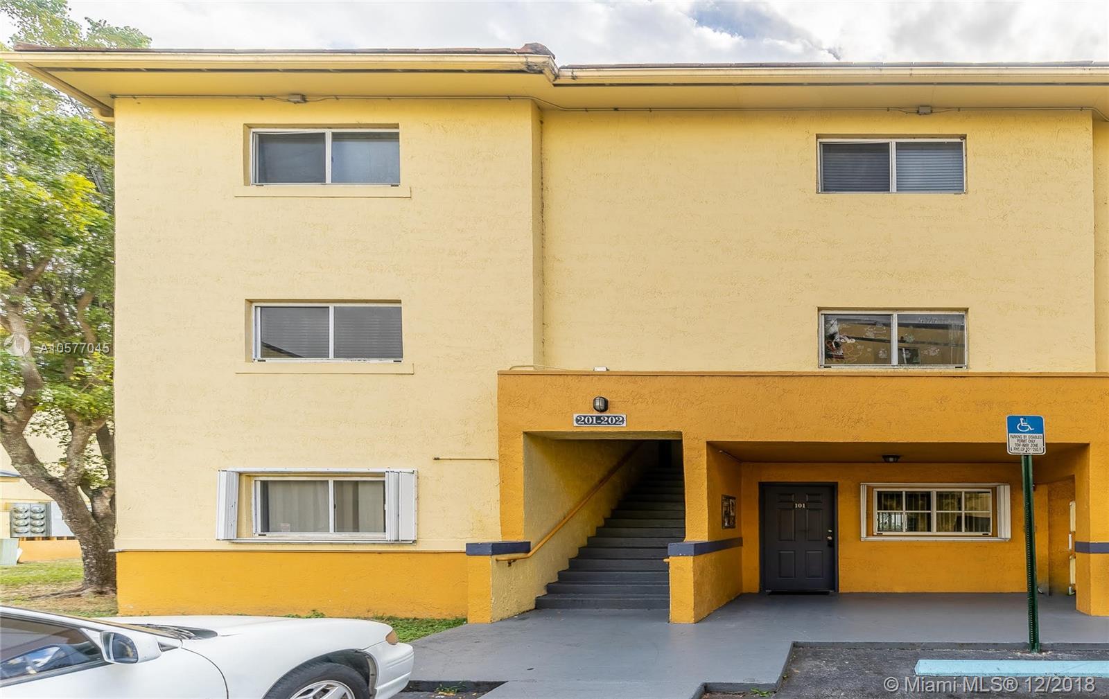 Attractive 2/2 for Lease in Great Community. Tile Floors, Large Walk-in Closet in Master Bedroom, Washer & Dryer inside Unit. Beautiful Lake Views. Community allows for Pets under 20 lbs. Very Comfortable Unit, Quiet Gated Community with Security, Close to Shopping, Restaurants, Transportation. One Assigned Space plus plenty of Guest Parking Spaces. Easy To Show.