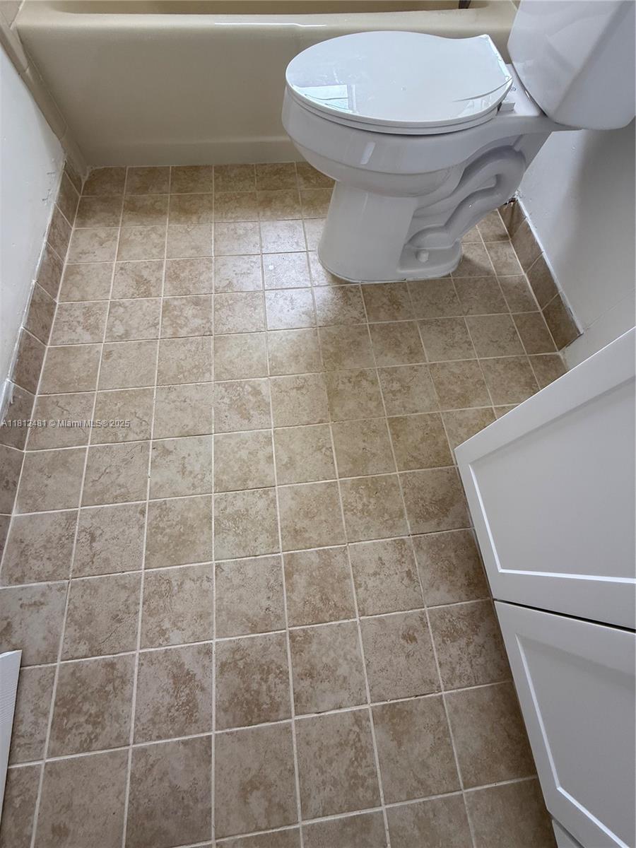 DELTONA LAKES UNIT 06 - Residential Income