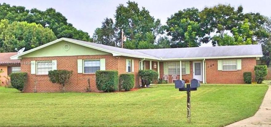 This duplex offers a great opportunity for a homeowner or someone looking to personalize, seeking rental income making this a solid
investment. Unit A is a 3-bedroom, 2-bath unit with a 1-car garage with washer and dryer hook-up. It could be rented for $2,100 /month or
more. Unit B is a 2-bedroom, 1-bath unit has a +rental potential of $1,700/month or more. The Recent updates include 2 new HVAC systems on
both Units. Both units have their own patios. The roof is new on the whole property. Unit A is fully remodeled, upgraded kitchen, including
completely New, gorgeous kitchen cabinets / New countertops, and new fans. The Carpets were removed in some areas on both units, making it
an easy and empty canvas to install flooring of your choice.
Schedule your showing today!