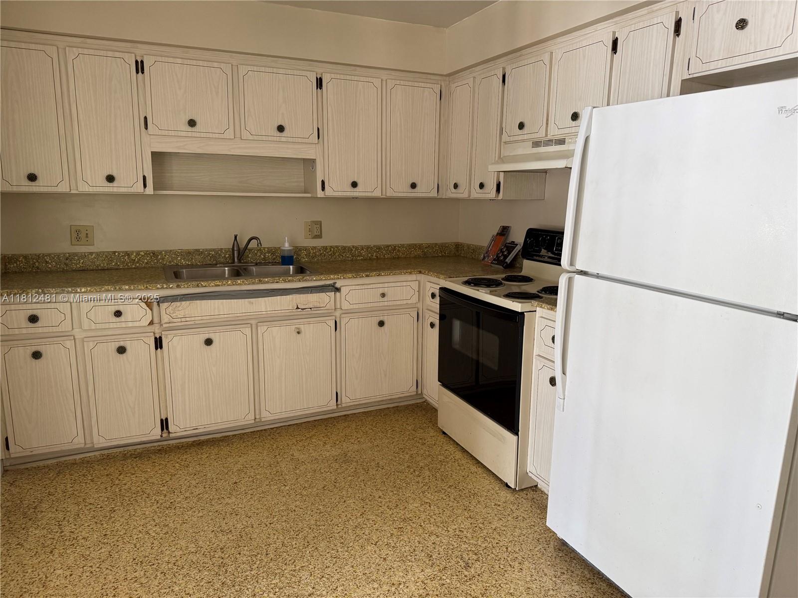DELTONA LAKES UNIT 06 - Residential Income