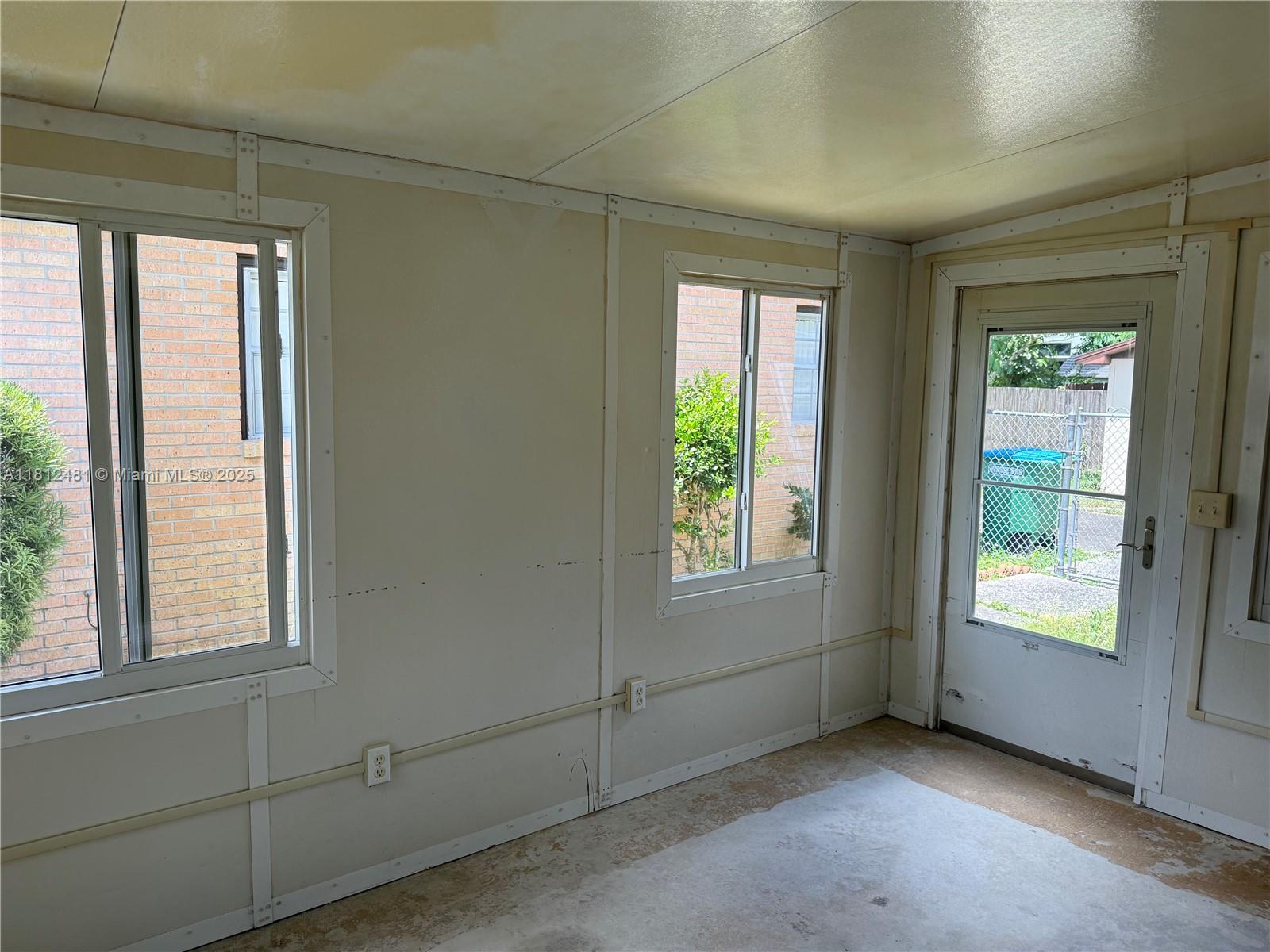 DELTONA LAKES UNIT 06 - Residential Income