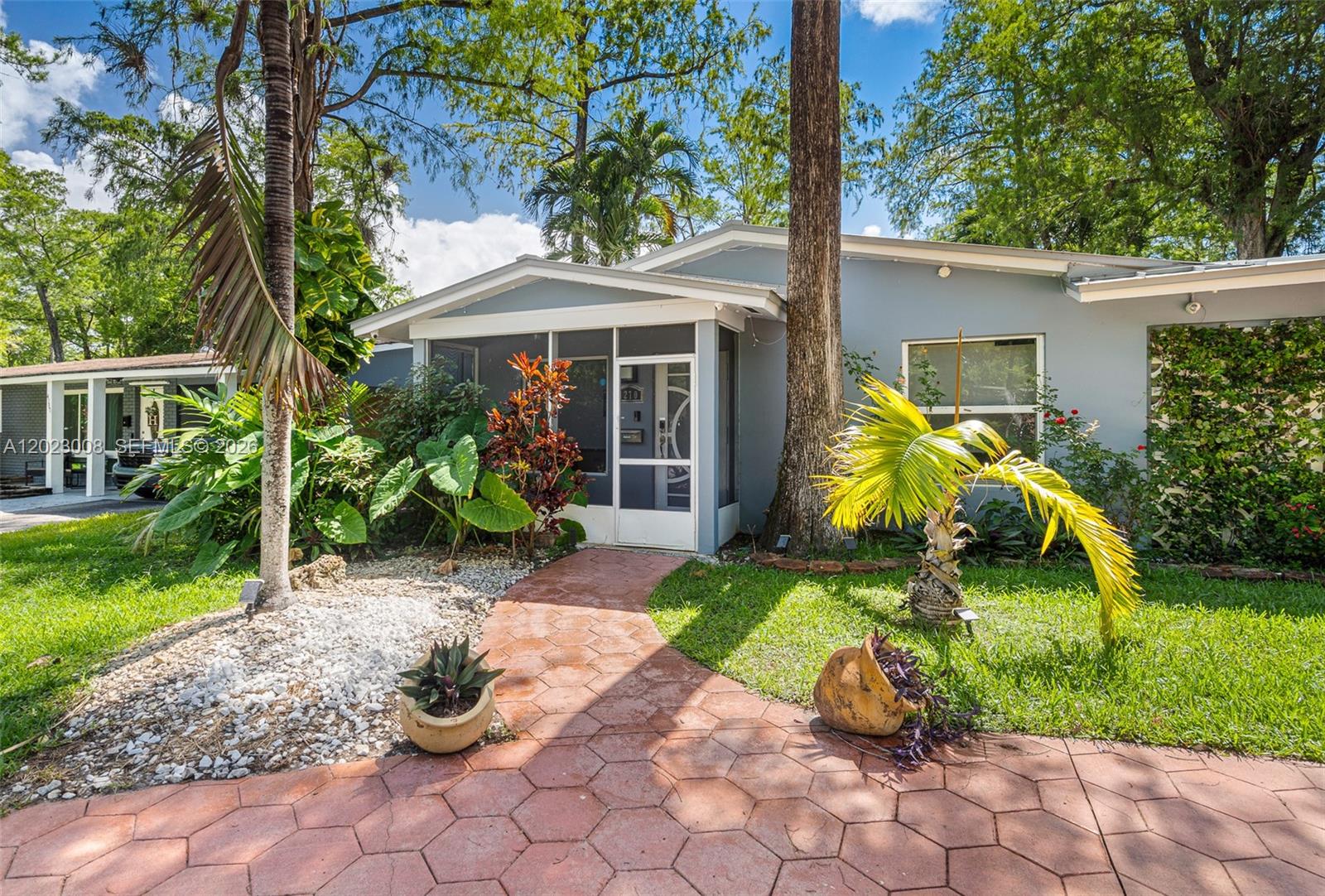 TAMARAC FOREST - Residential