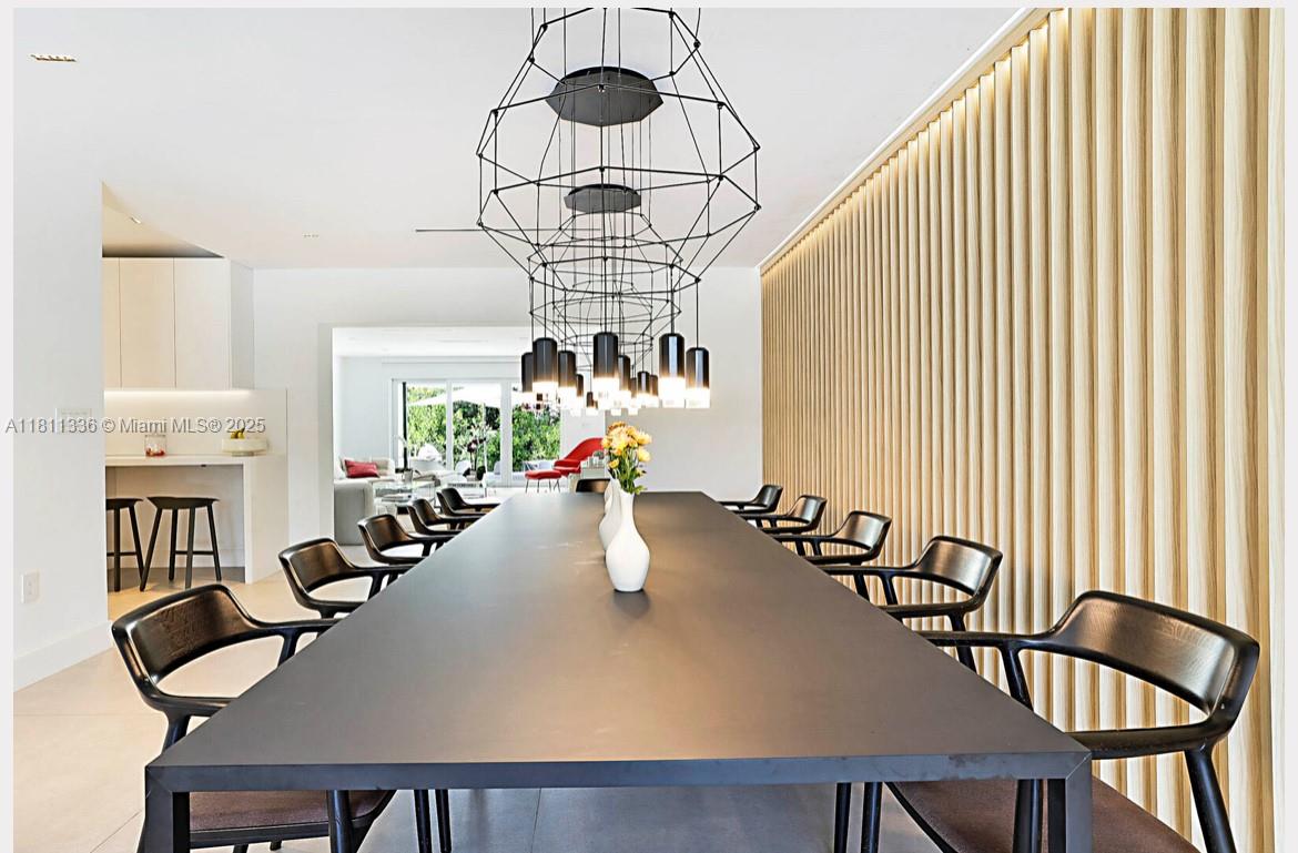 ALTOS DEL MAR NO 4 - Residential