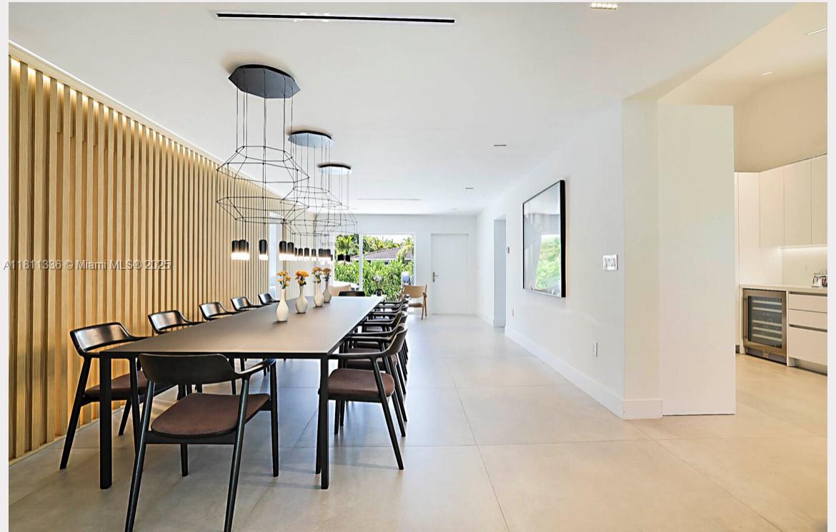 ALTOS DEL MAR NO 4 - Residential