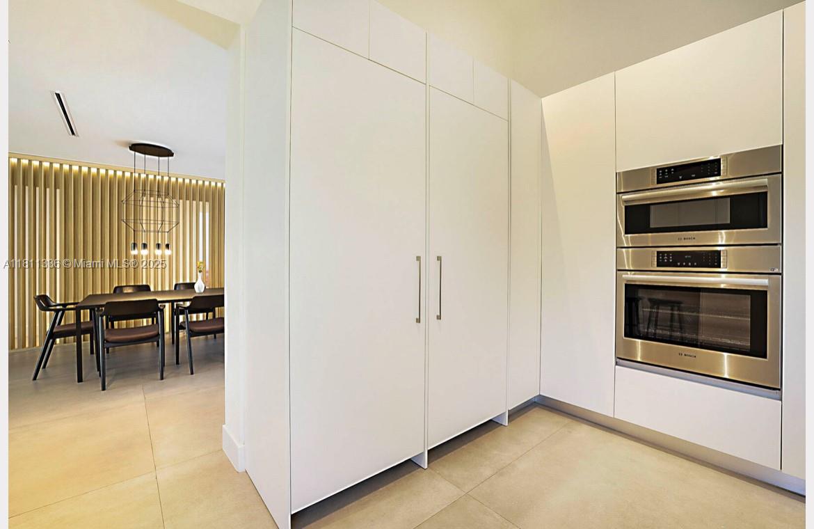 ALTOS DEL MAR NO 4 - Residential