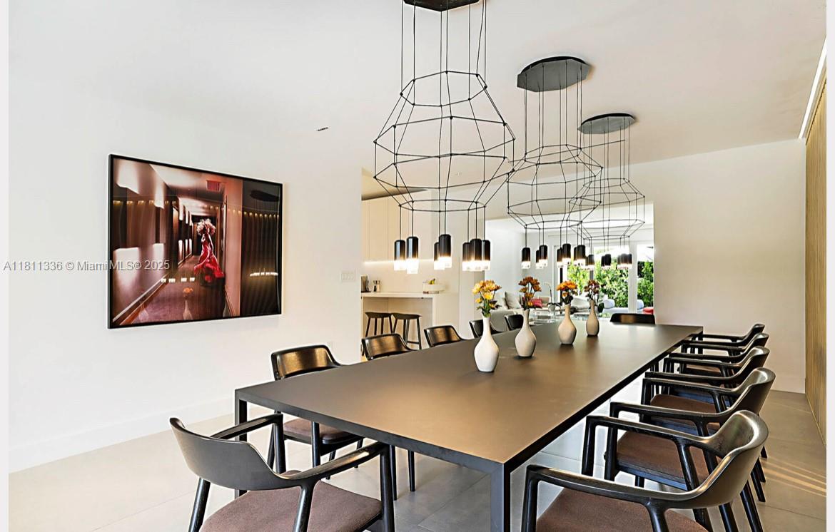 ALTOS DEL MAR NO 4 - Residential
