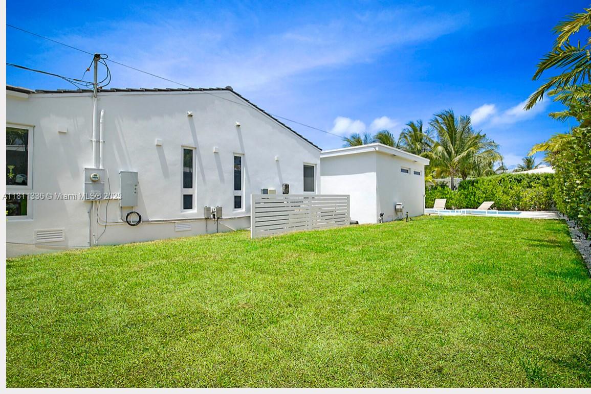 ALTOS DEL MAR NO 4 - Residential