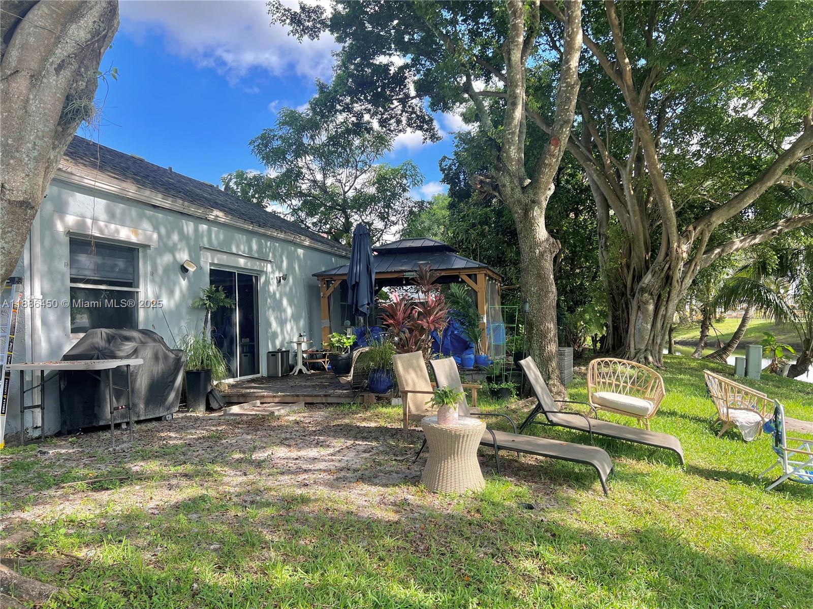 CINNAMON PLACE II - Residential