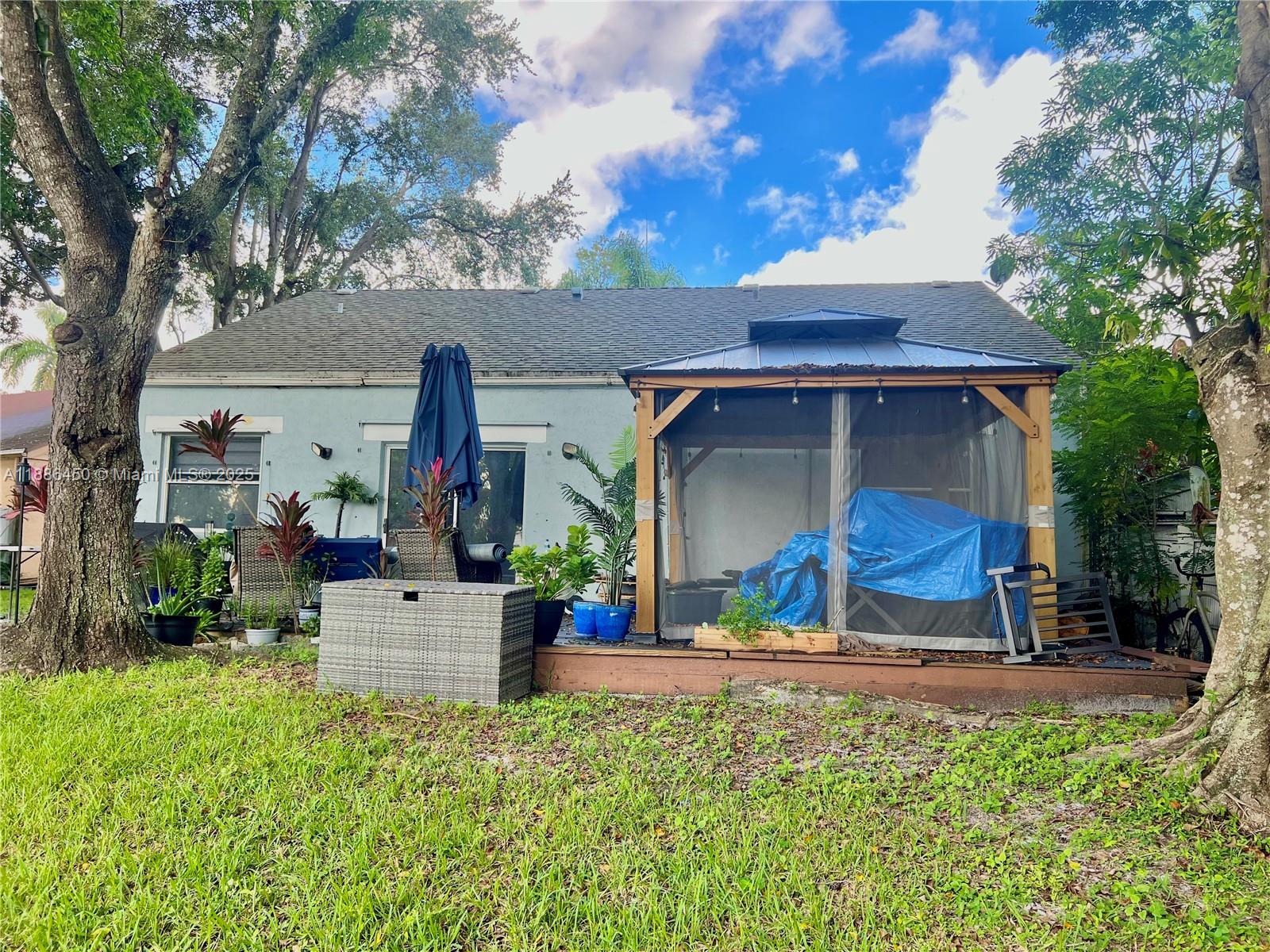 CINNAMON PLACE II - Residential