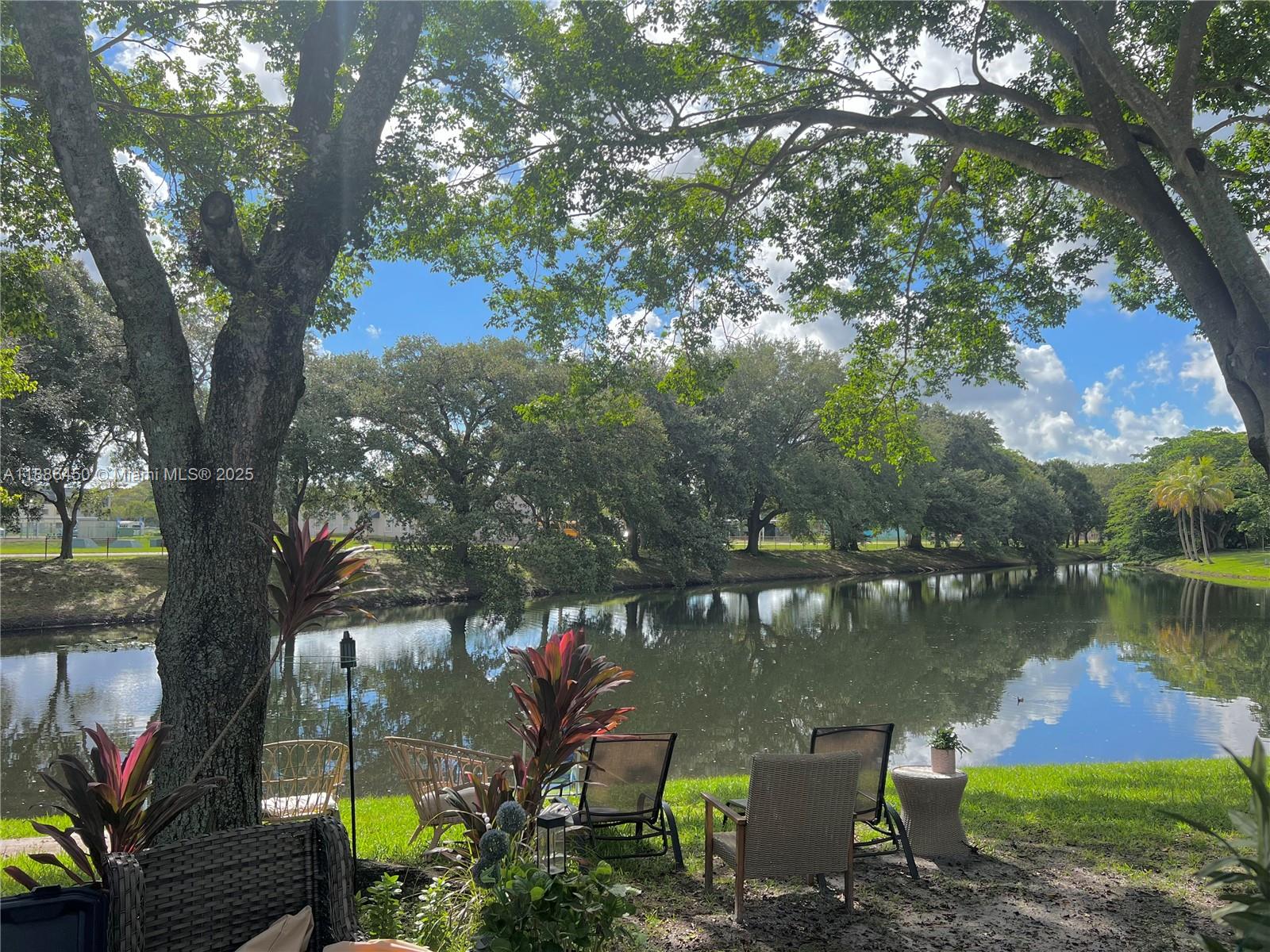 CINNAMON PLACE II - Residential