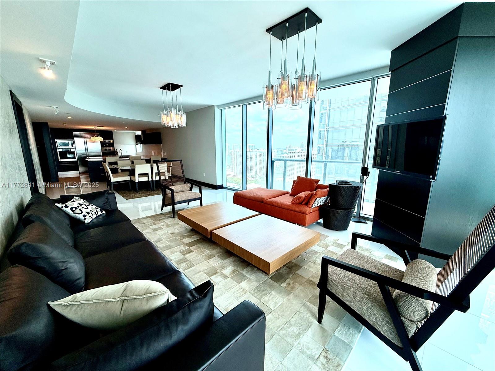 17001 Collins Ave 2508