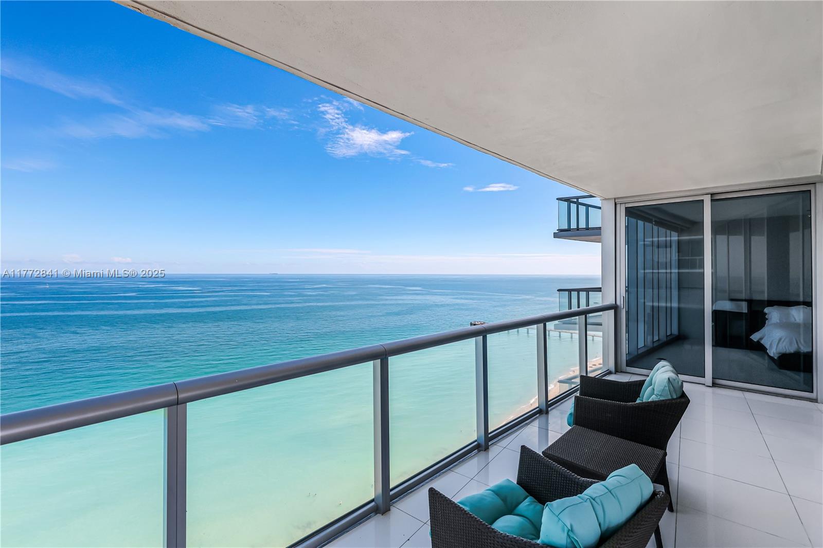 JADE BEACH SUNNY ISLES - Residential