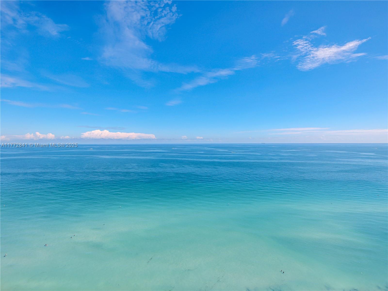 JADE BEACH SUNNY ISLES - Residential