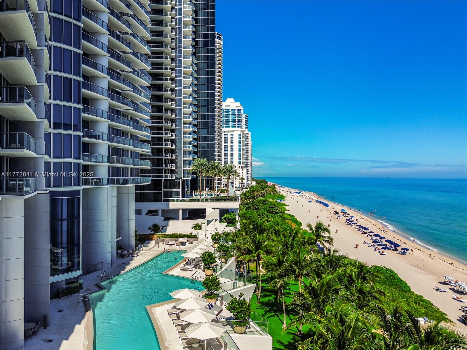 JADE BEACH SUNNY ISLES - Residential