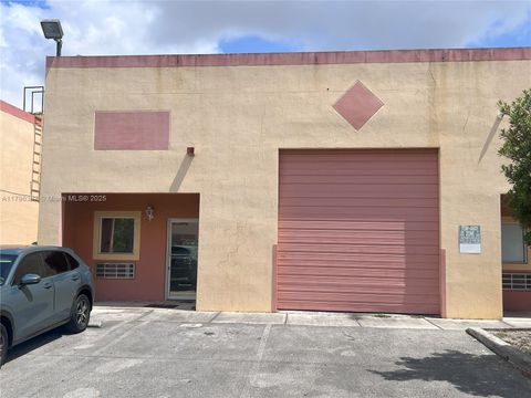 5921 NW 176th St 12 Hialeah FL 33015