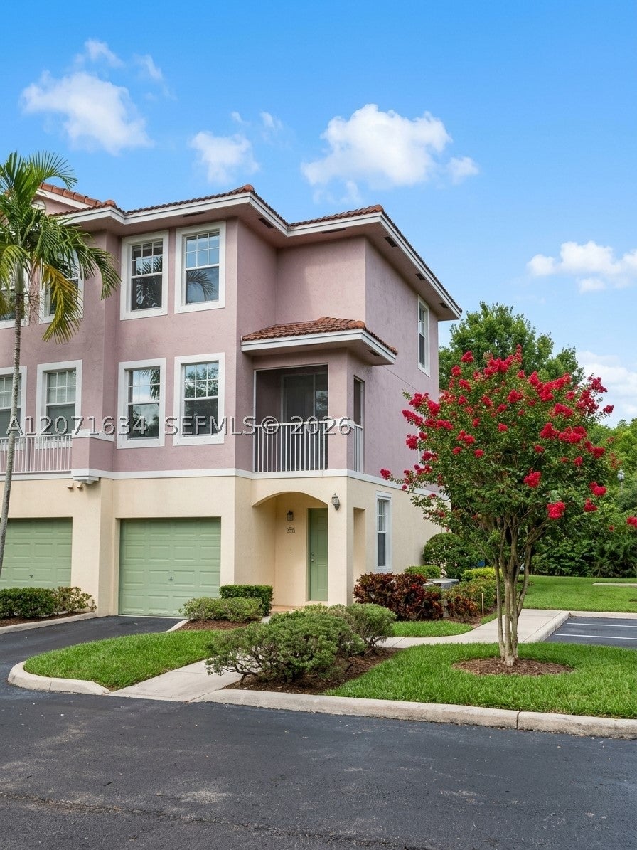 6498 W Sample Rd 6498, Coral Springs FL 33067