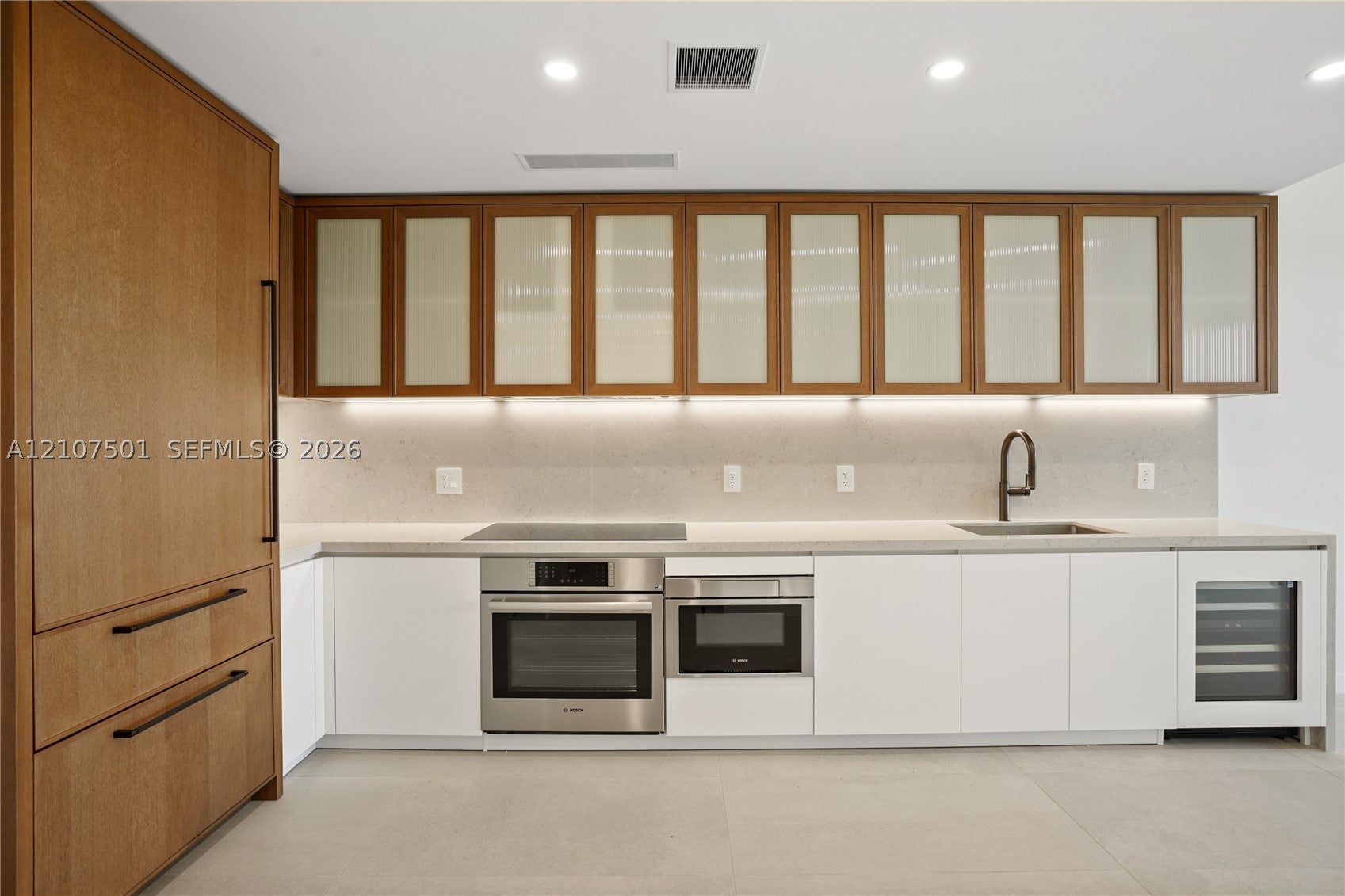 2200 Brickell Ave 317