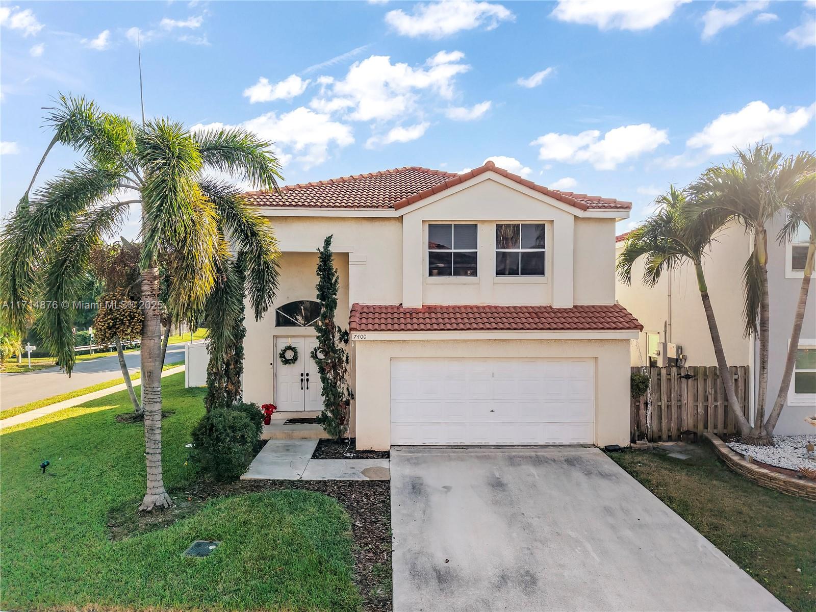Property for Sale at 7400 Viscaya Cir, Margate, Broward County, Florida - Bedrooms: 3 
Bathrooms: 3  - $539,999