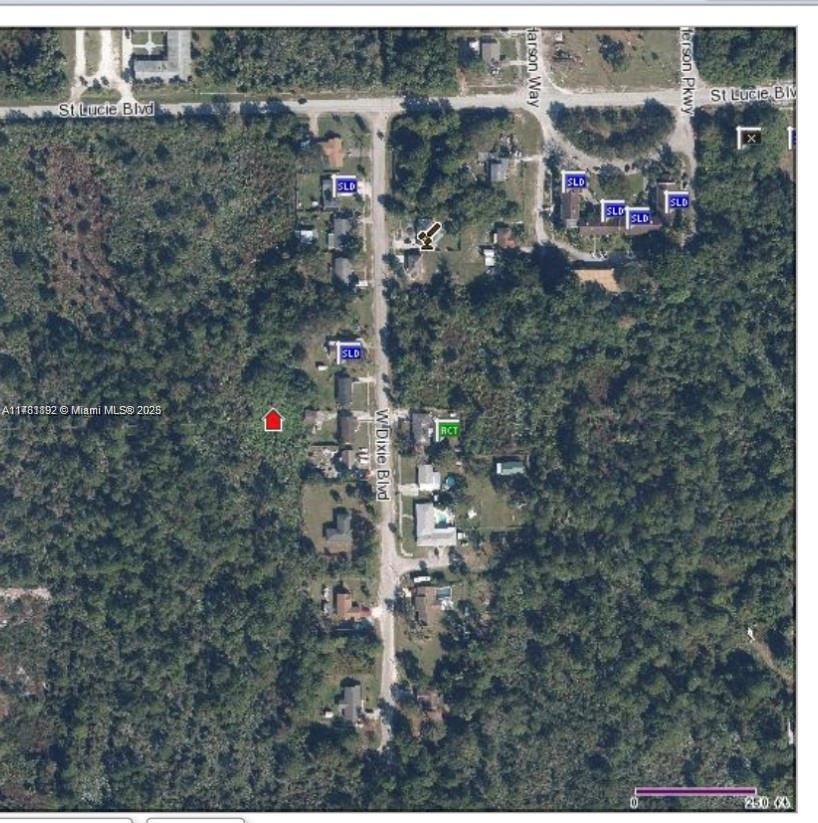 Find your slice of paradise on this beautiful & private home site lot and make your dream Home! It is conveniently located just minutes from King's Highway, Downtown, Farmers' Markets, Piers, and schools. With easy access to I-95 and plenty of shopping and restaurants on Okeechobee Road, this location offers convenience and accessibility. Less than a mile from US-1, providing easy access to Hutchinson Island