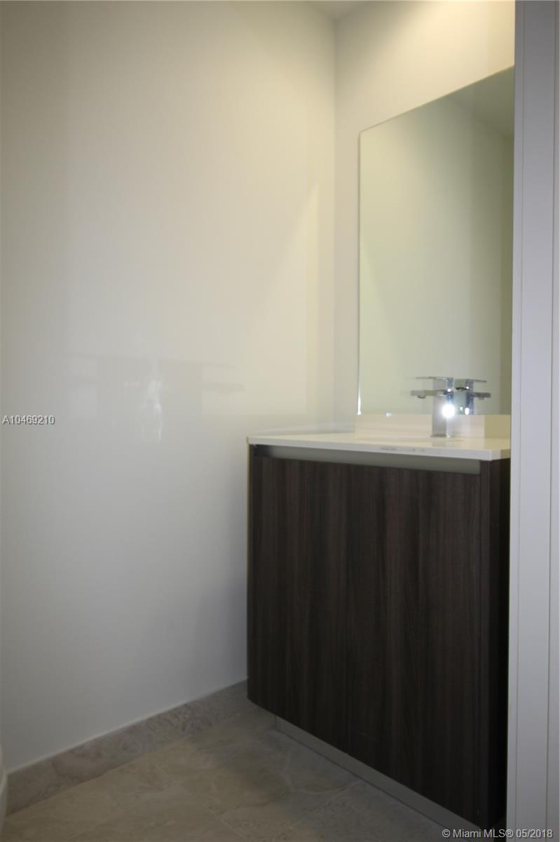 Aria on the bay - Residential Lease