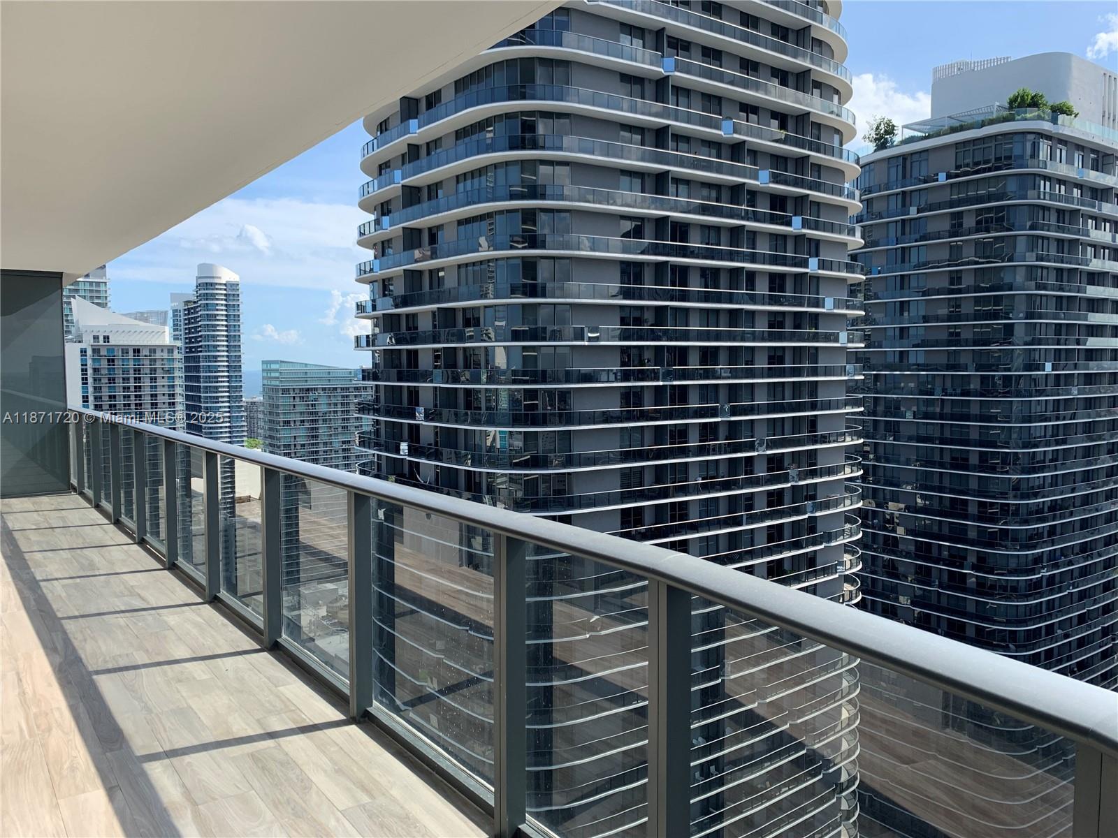 801 S Miami Ave 3909