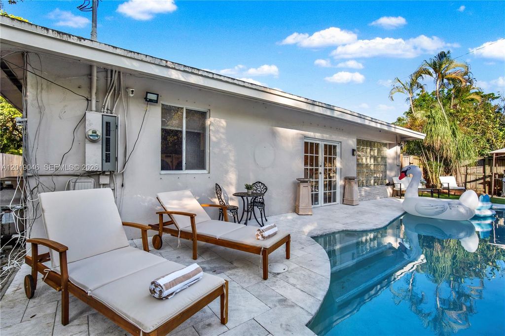 Photo of 1600 SW 10th St #0, Fort Lauderdale, FL 33312 (MLS # A12019046)