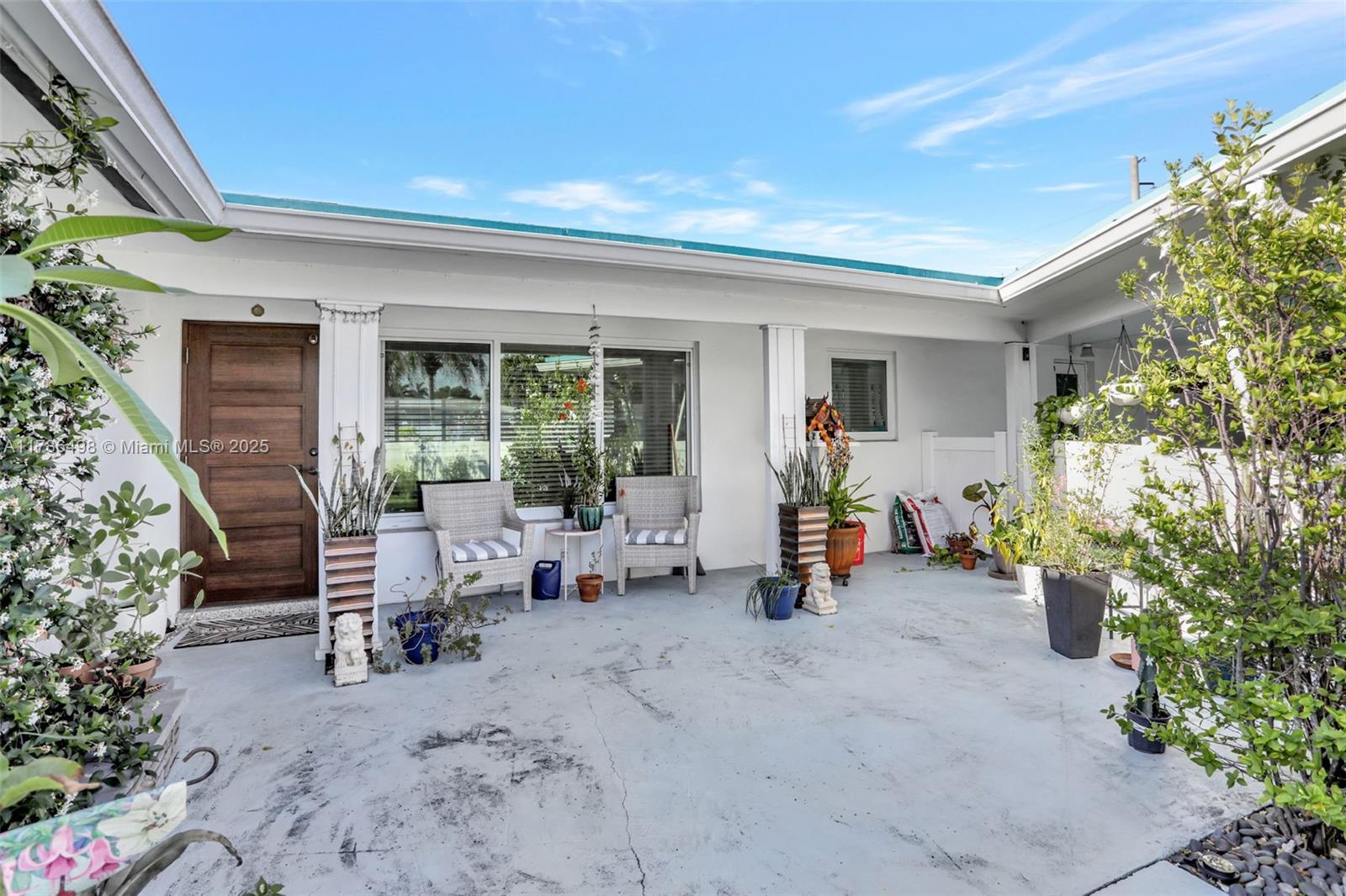 816 NW 29th St