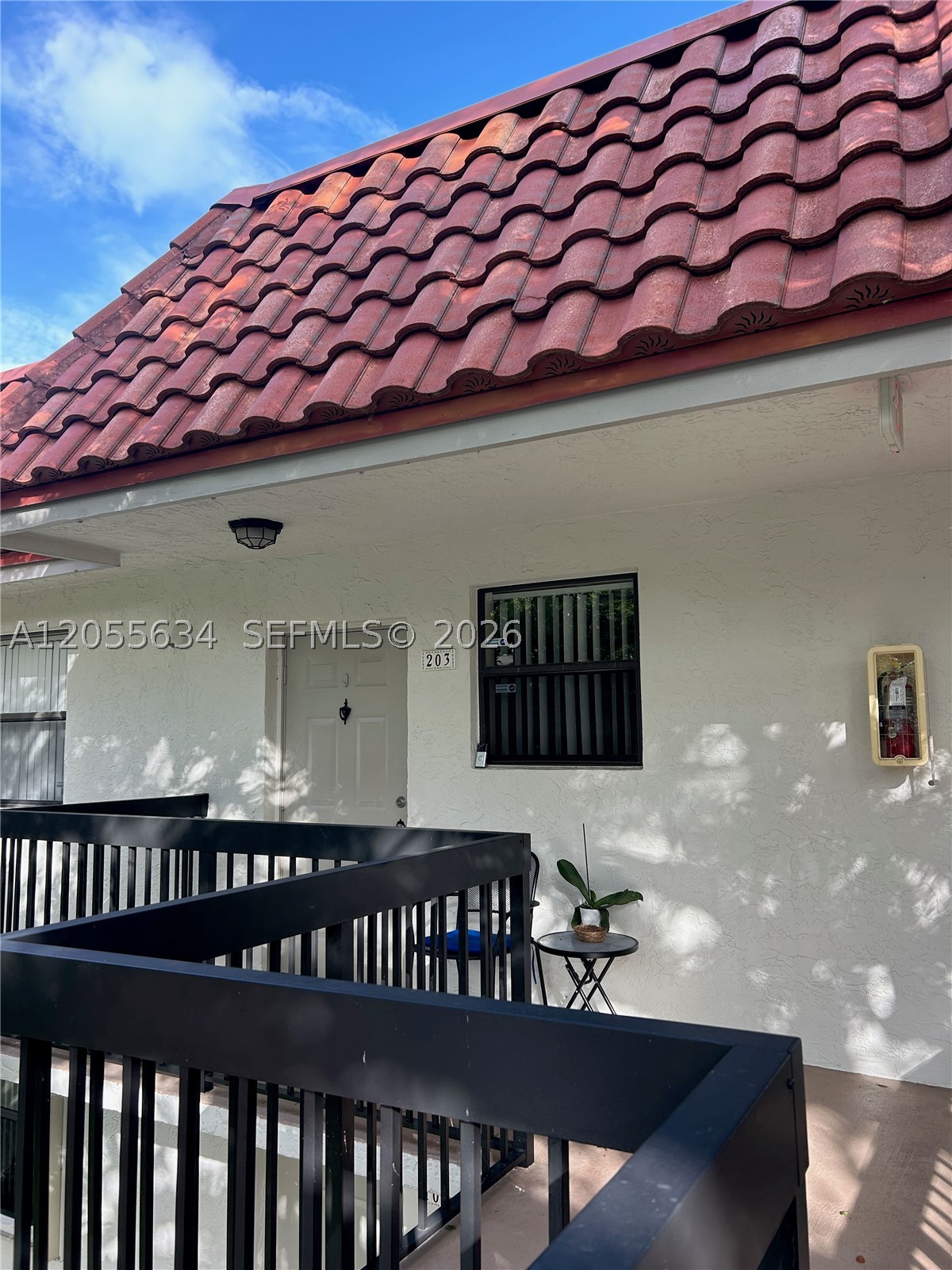 15710 E Waterside Cir 203